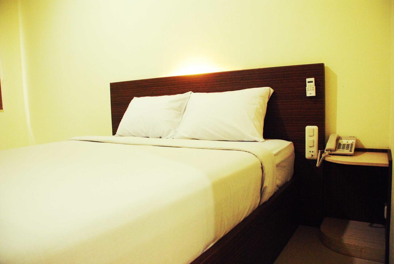 Hotel Avon's 2*